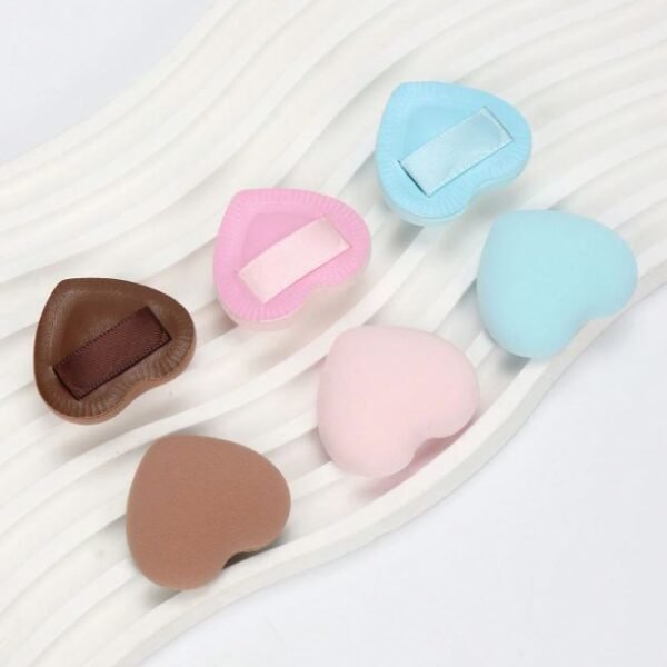 Mini makeup sponge heart shape